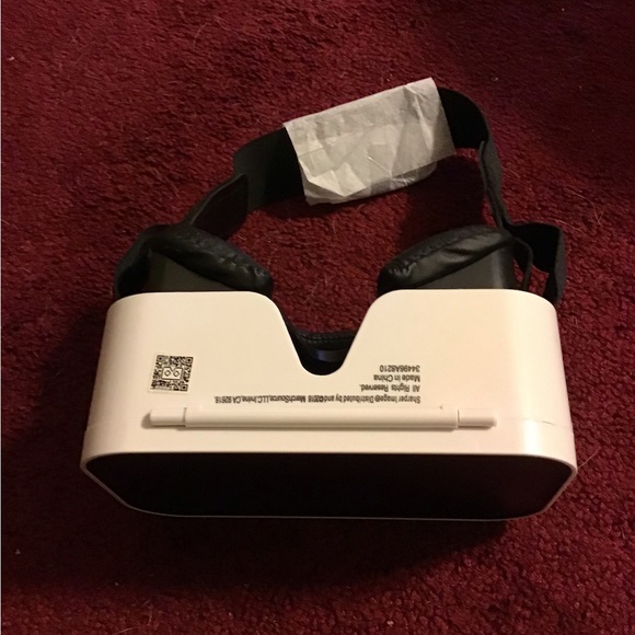 SHARPER IMAGE VIRTUAL REALITY GLASSES NWOT - Picture 3 of 4
